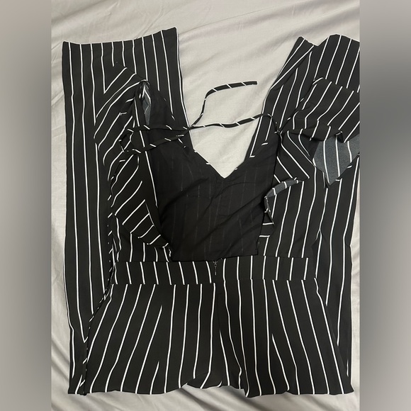 Etophe Studios Black & White Jumpsuit - Size Medium - Picture 8 of 8